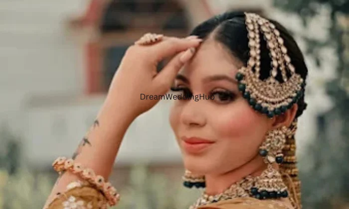 Makeup Artist Vrinda